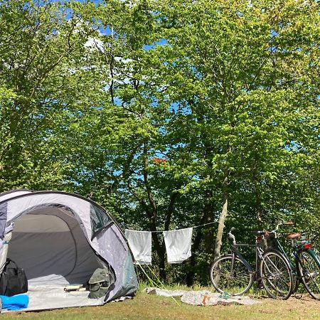 Badsted Camping Hotel Gudhjem Eksteriør billede