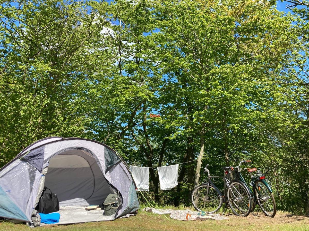 Badsted Camping Hotel Gudhjem Eksteriør billede